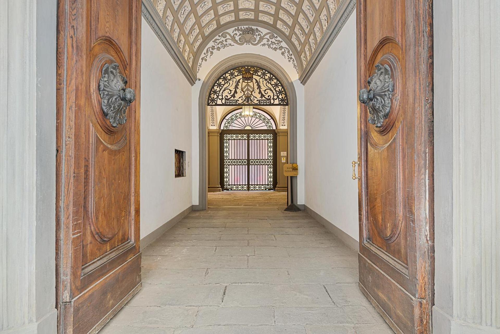 Tornabuoni Living - Luxury Apartments Collection Φλωρεντία Εξωτερικό φωτογραφία
